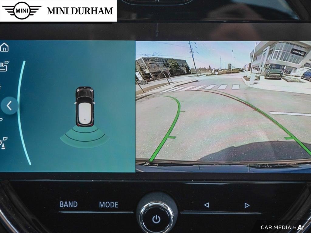 2024 MINI Cooper 3 Door in Ajax, Ontario at Lakeridge Auto Gallery - 28 - w1024h768px