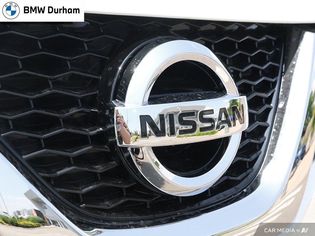 2017 Nissan Qashqai SV FWD CVT in Ajax, Ontario at Lakeridge Auto Gallery - 9 - w1024h768px