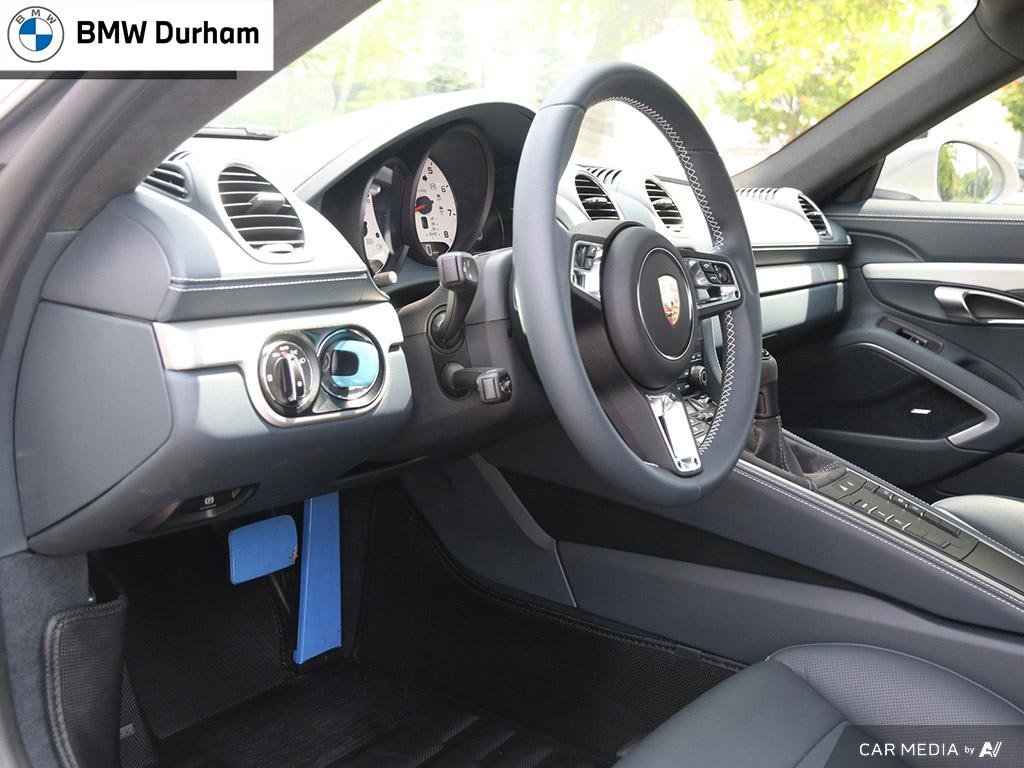 2025 Porsche 718 Cayman Coupe in Ajax, Ontario at Lakeridge Auto Gallery - 13 - w1024h768px
