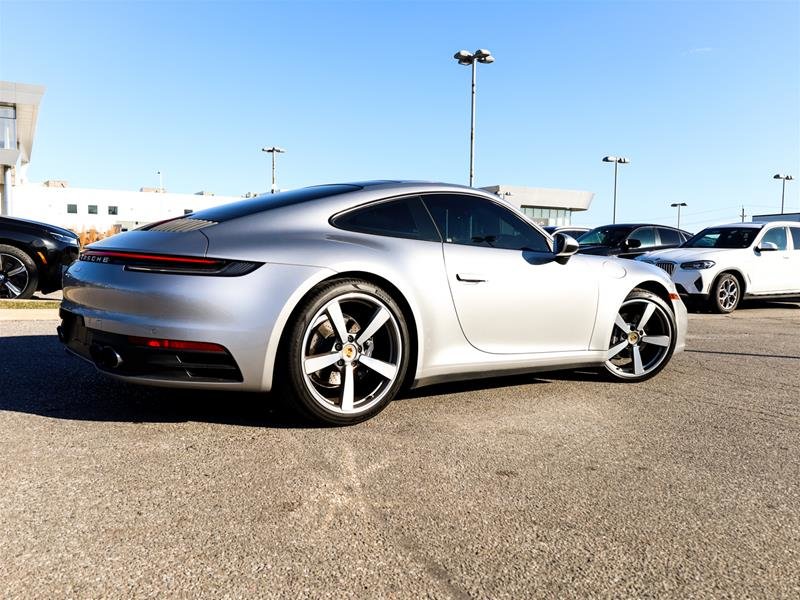 2022 Porsche 911 Carrera 4 Coupe (992) in Ajax, Ontario at Lakeridge Auto Gallery - 4 - w1024h768px