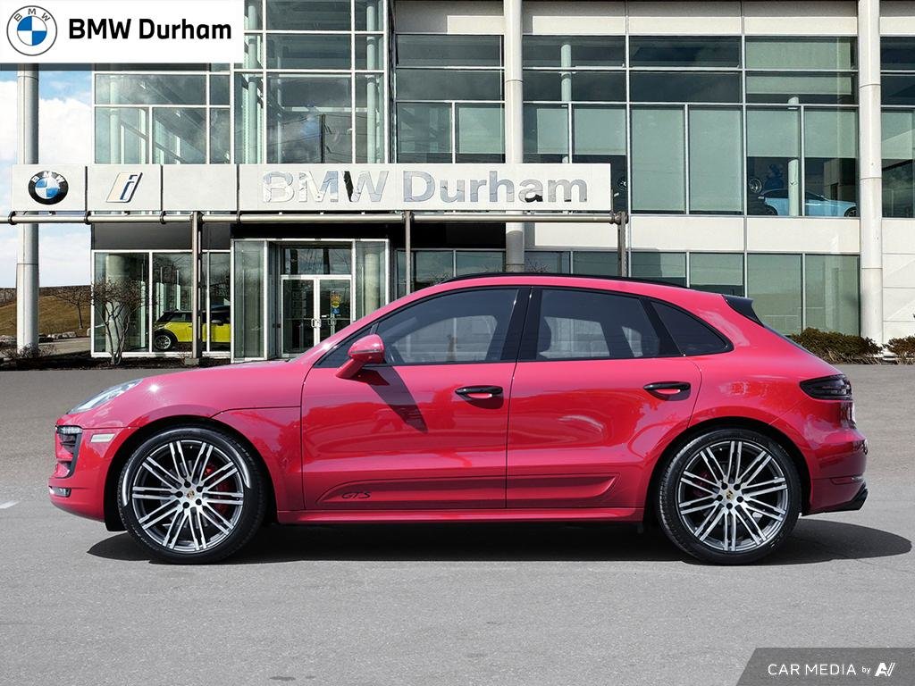 2018 Porsche Macan GTS in Ajax, Ontario at Lakeridge Auto Gallery - 3 - w1024h768px