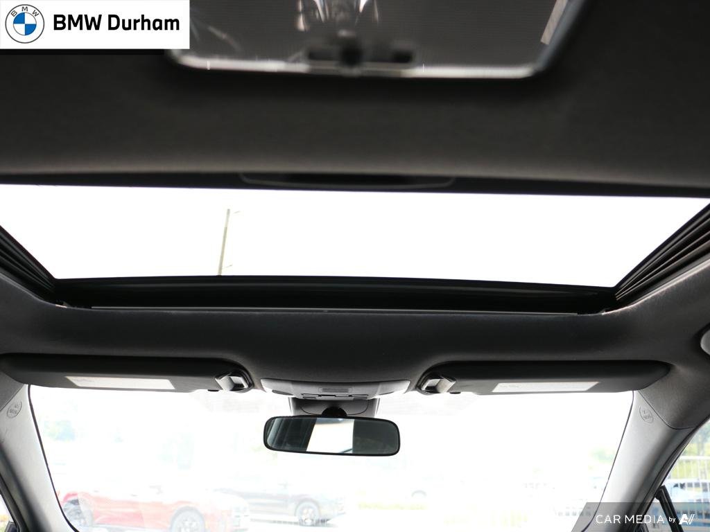 2020 Toyota Corolla 4-door Sedan SE CVT in Ajax, Ontario at Lakeridge Auto Gallery - 20 - w1024h768px