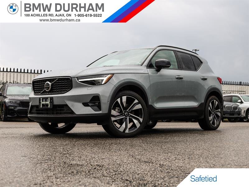 2024 Volvo XC40 B5 AWD Ultimate Dark Theme in Ajax, Ontario at Lakeridge Auto Gallery - 1 - w1024h768px