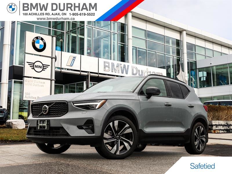 2024 Volvo XC40 B5 AWD Ultimate Dark Theme in Ajax, Ontario at Lakeridge Auto Gallery - 1 - w1024h768px