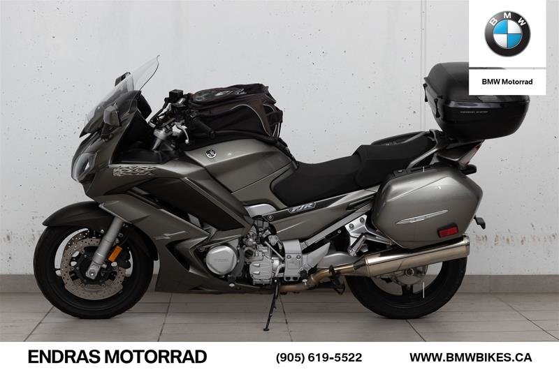 Bmw Durham 2013 Yamaha Motorcycle Unlisted Item 90947a