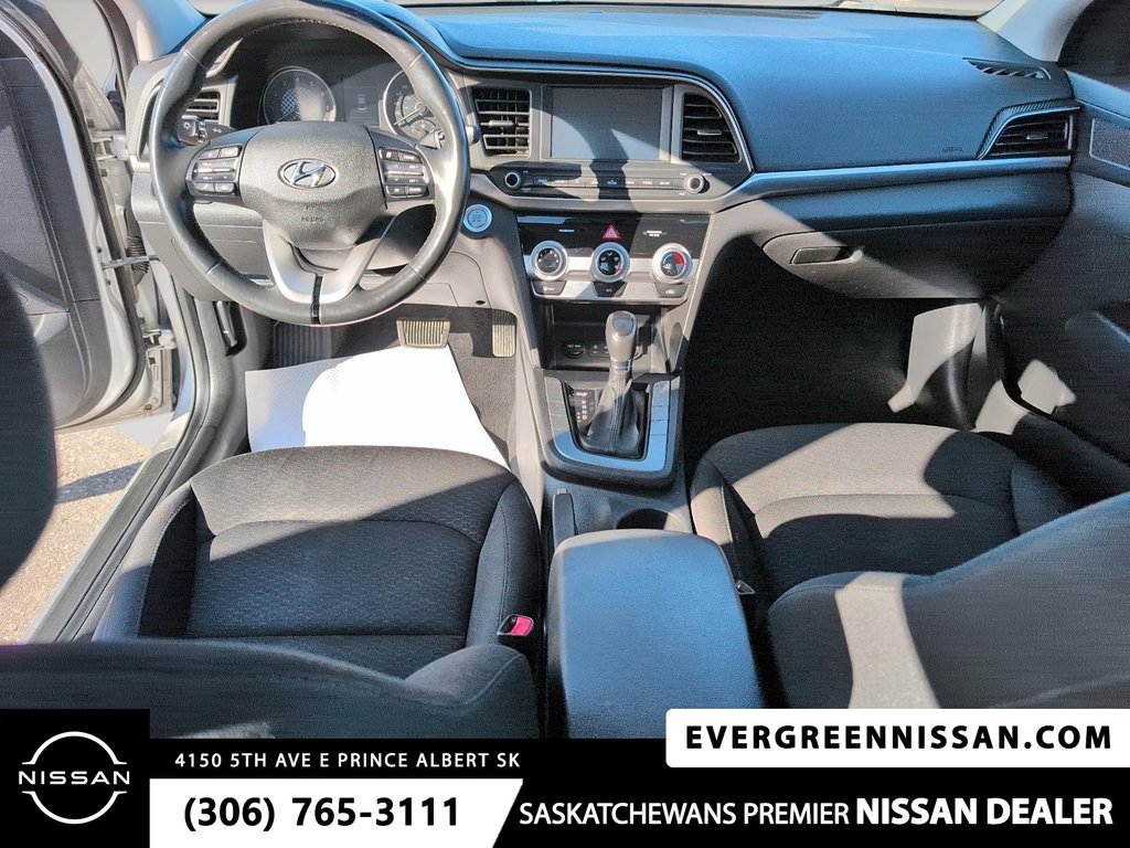 2020 Hyundai Elantra Preferred w/Sun & Safety Package in Prince Albert, Saskatchewan - 13 - w1024h768px