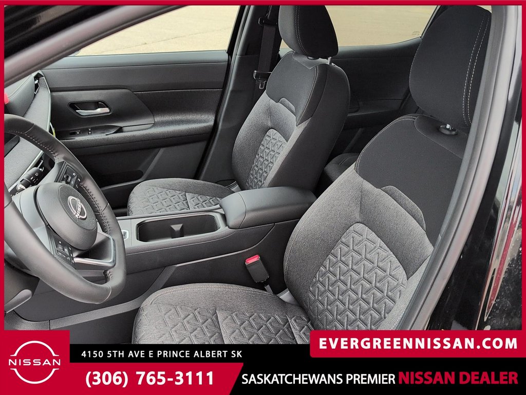 2026 Nissan Kicks SV AWD in Prince Albert, Saskatchewan - 12 - w1024h768px