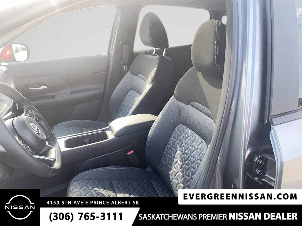 2026 Nissan Kicks SV Premium AWD in Prince Albert, Saskatchewan - 12 - w1024h768px