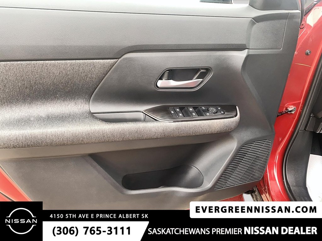 2026 Nissan Kicks SV Premium AWD in Prince Albert, Saskatchewan - 13 - w1024h768px