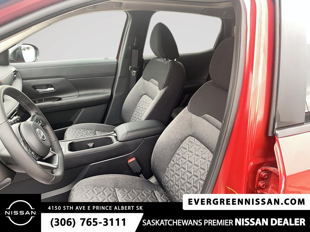 2026 Nissan Kicks SV Premium AWD in Prince Albert, Saskatchewan - 11 - w1024h768px