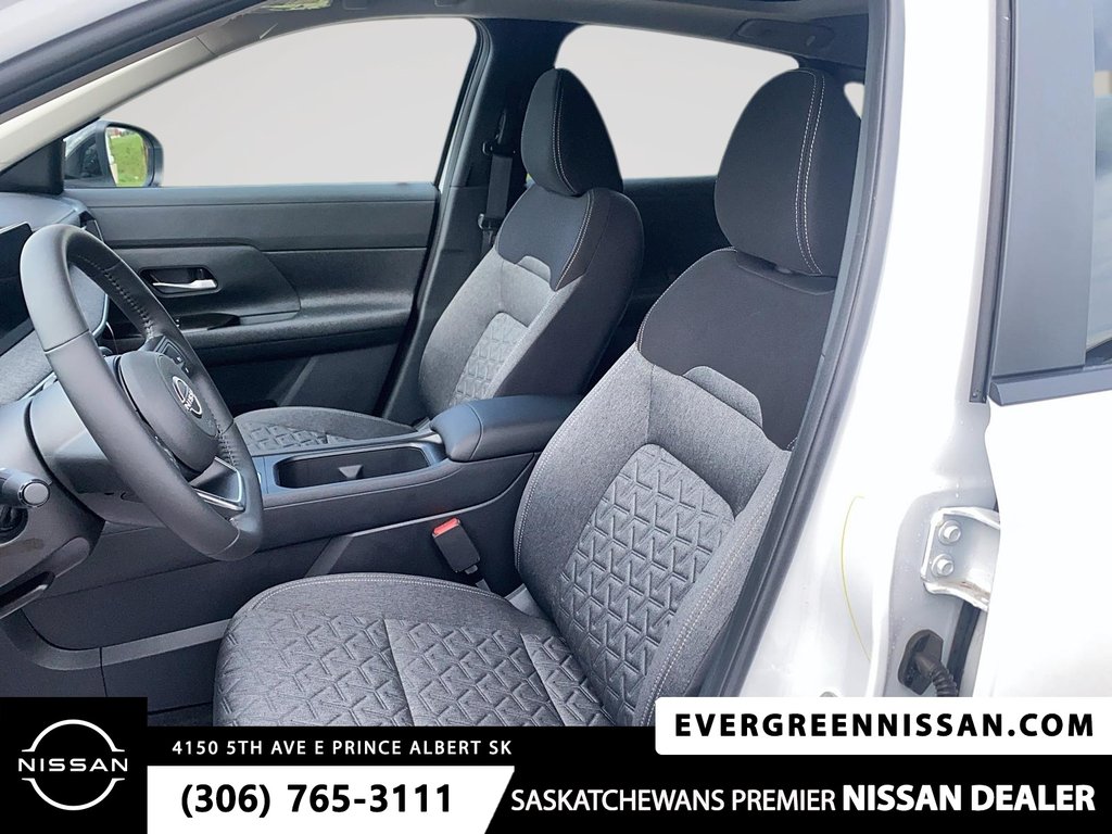 2026 Nissan Kicks SV Premium AWD in Prince Albert, Saskatchewan - 12 - w1024h768px