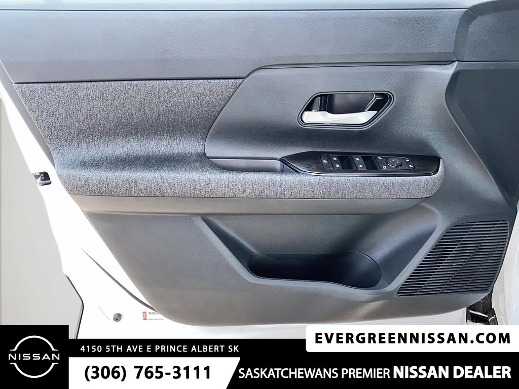 2026 Nissan Kicks SV AWD in Prince Albert, Saskatchewan - 14 - w1024h768px