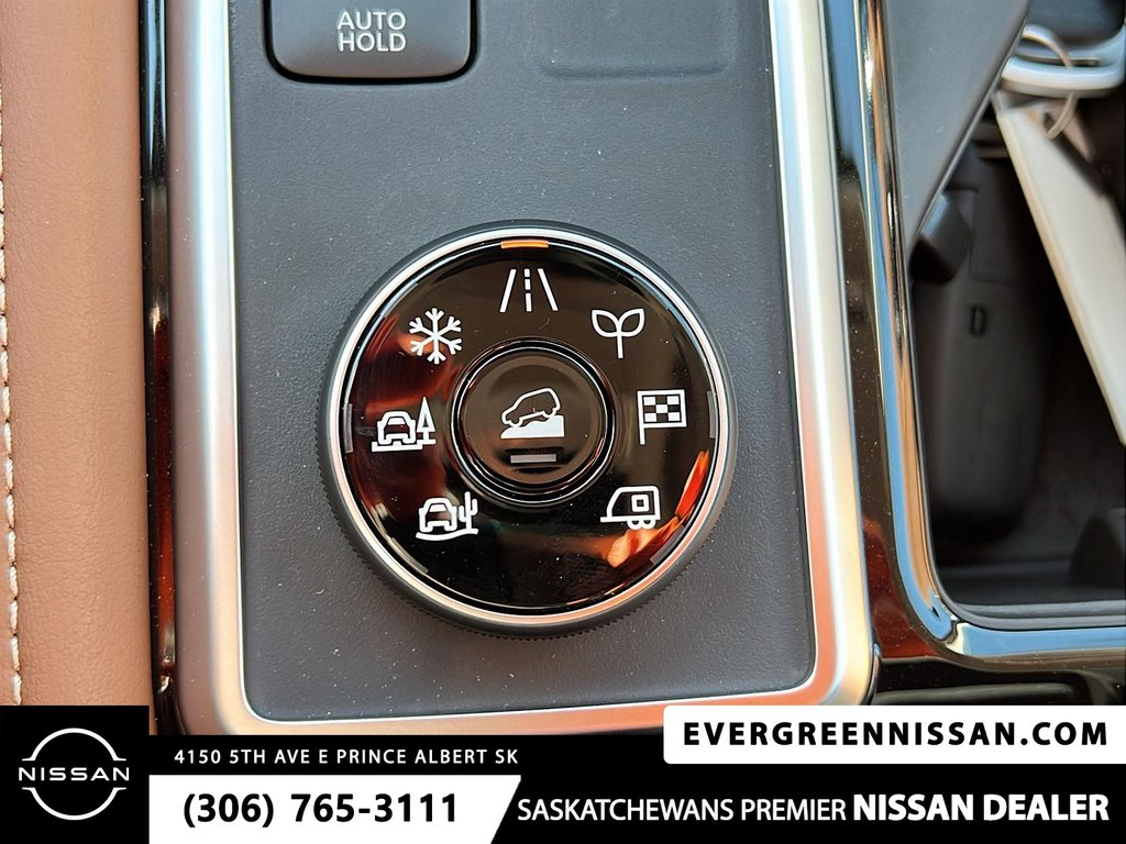 2026 Nissan Pathfinder Platinum Captains Chair in Prince Albert, Saskatchewan - 18 - w1024h768px