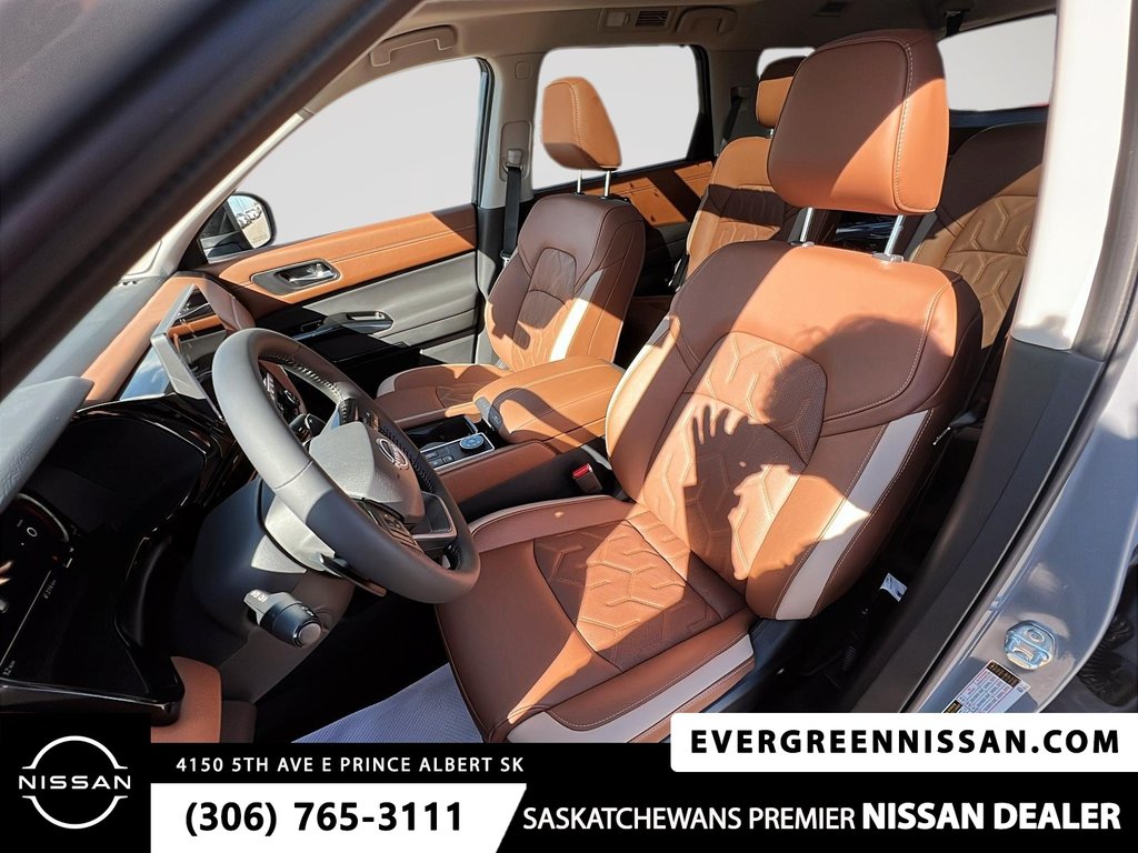 2026 Nissan Pathfinder Platinum Captains Chair in Prince Albert, Saskatchewan - 11 - w1024h768px