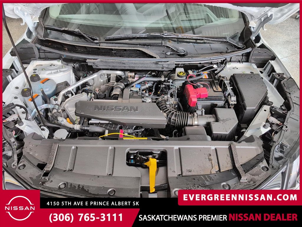 2026 Nissan Rogue Platinum in Prince Albert, Saskatchewan - 11 - w1024h768px