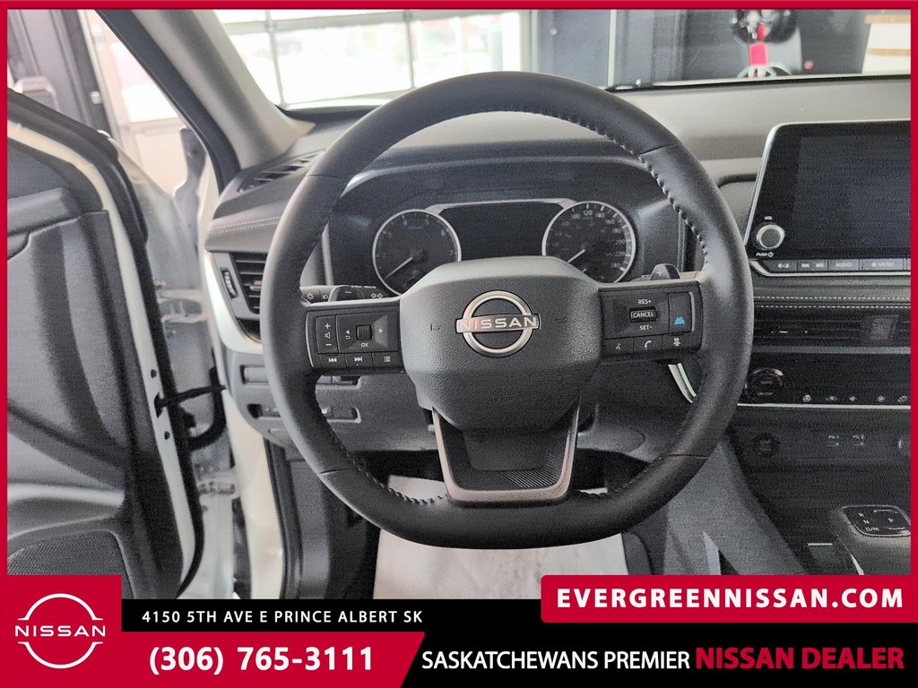 2026 Nissan Rogue SV Moonroof in Prince Albert, Saskatchewan - 14 - w1024h768px