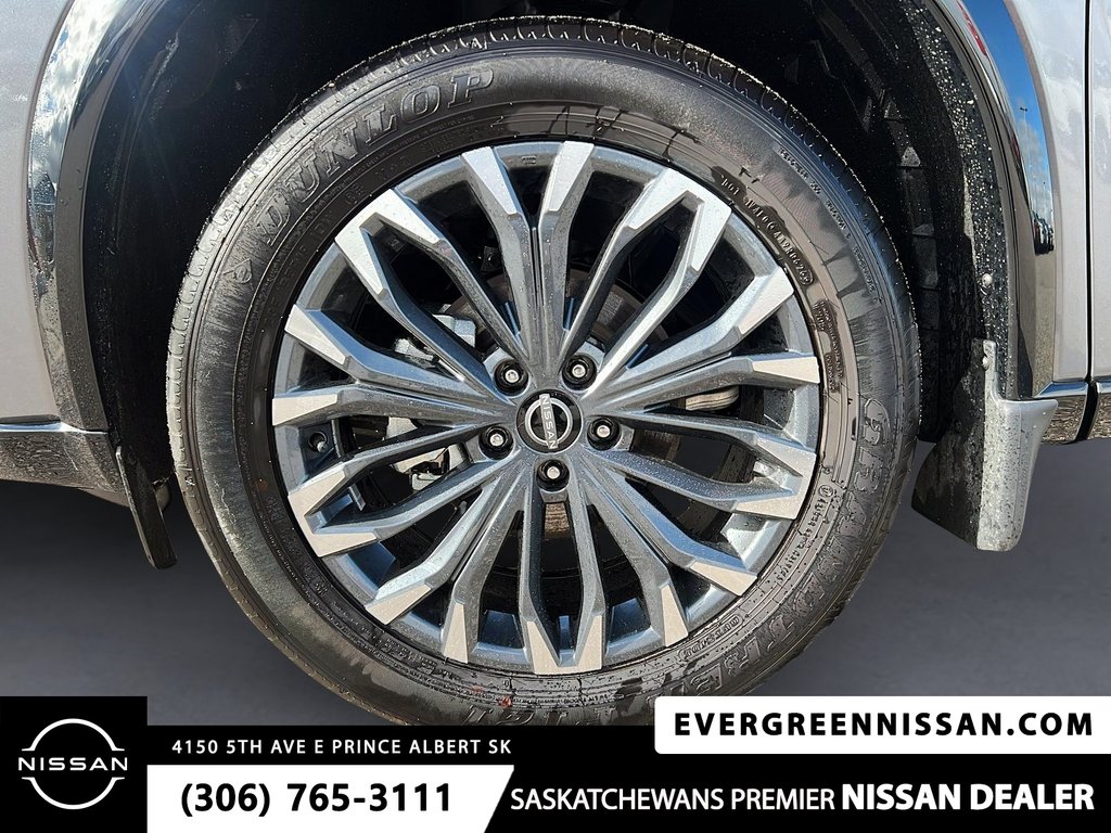 2026 Nissan Rogue Platinum in Prince Albert, Saskatchewan - 10 - w1024h768px