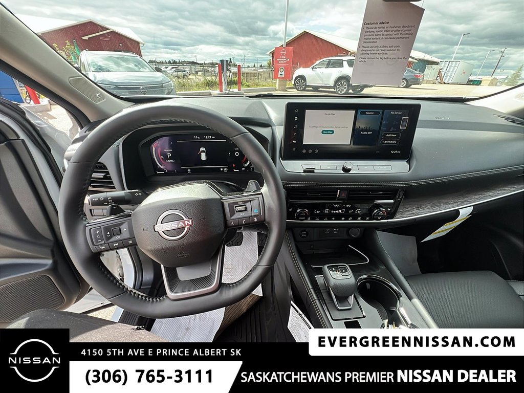2026 Nissan Rogue Platinum in Prince Albert, Saskatchewan - 12 - w1024h768px
