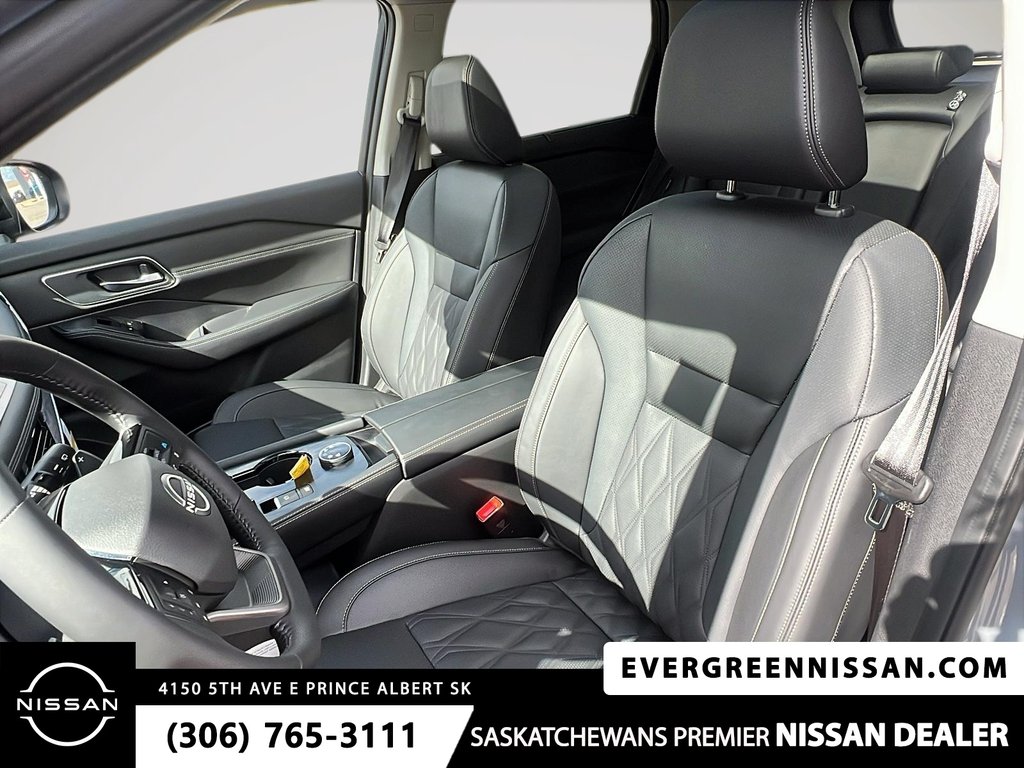 2026 Nissan Rogue Platinum in Prince Albert, Saskatchewan - 11 - w1024h768px