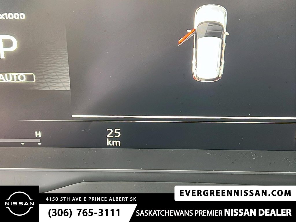 2026 Nissan Rogue Platinum in Prince Albert, Saskatchewan - 15 - w1024h768px