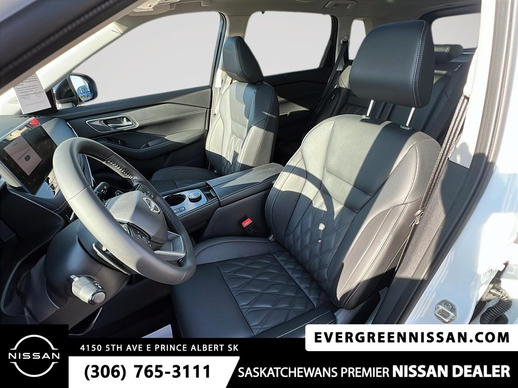 2026 Nissan Rogue Platinum in Prince Albert, Saskatchewan - 11 - w1024h768px