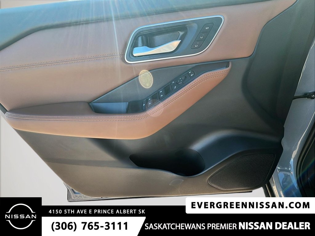2026 Nissan Rogue Platinum in Prince Albert, Saskatchewan - 13 - w1024h768px