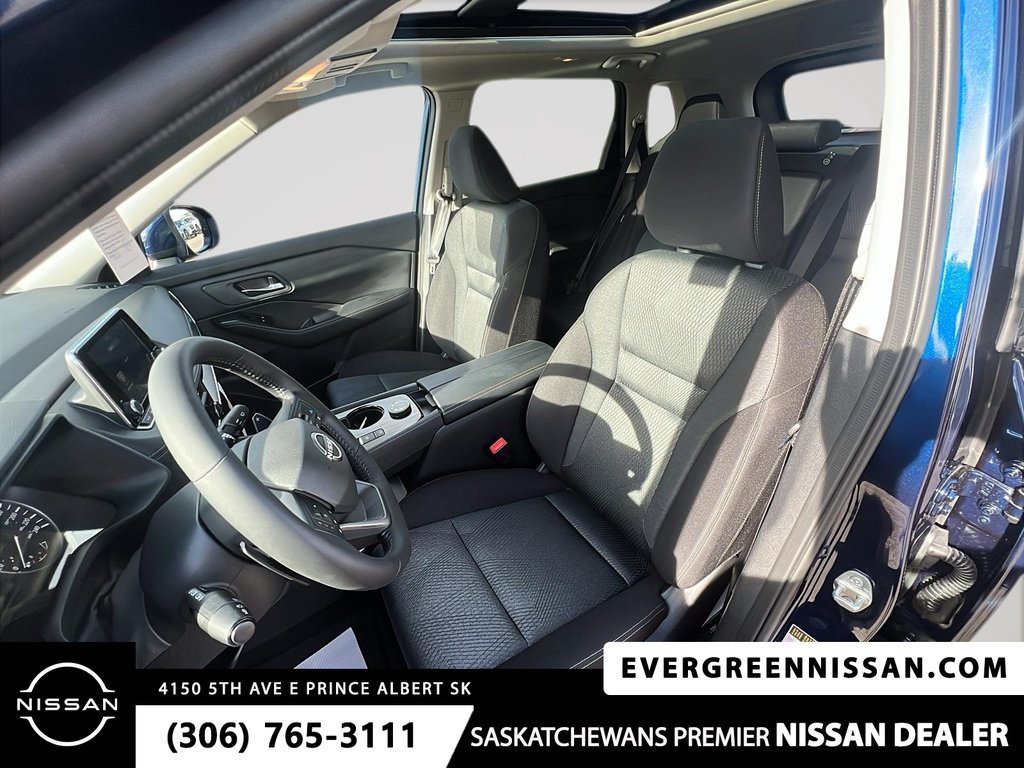 2026 Nissan Rogue SV Moonroof in Prince Albert, Saskatchewan - 11 - w1024h768px
