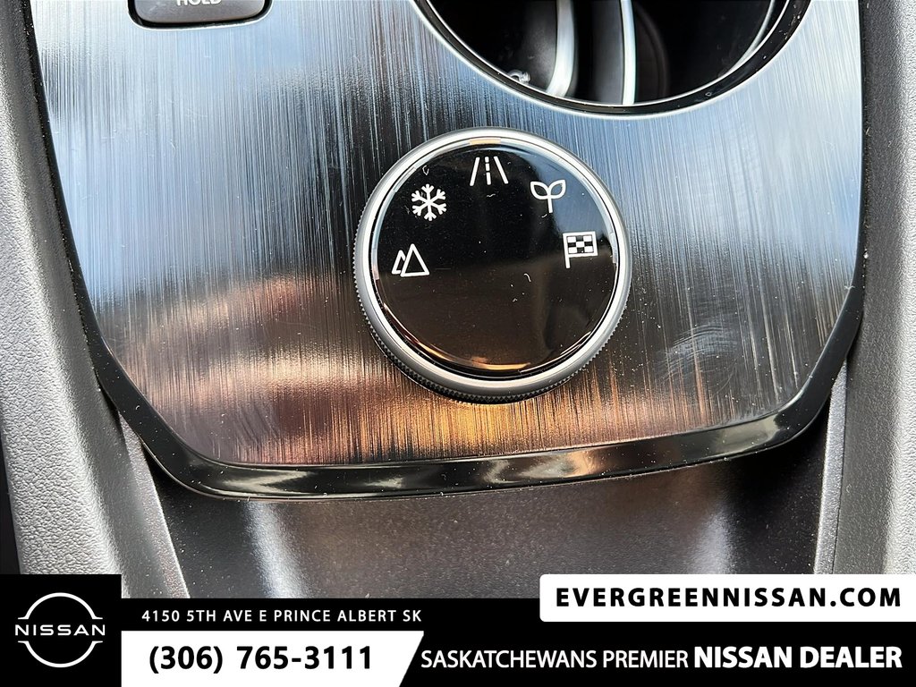 2026 Nissan Rogue SV Moonroof in Prince Albert, Saskatchewan - 18 - w1024h768px
