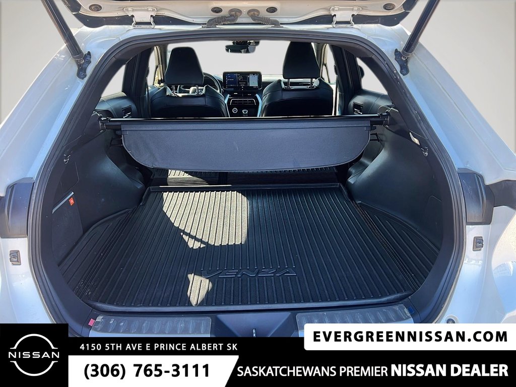 2021 Toyota Venza LE in Prince Albert, Saskatchewan - 9 - w1024h768px