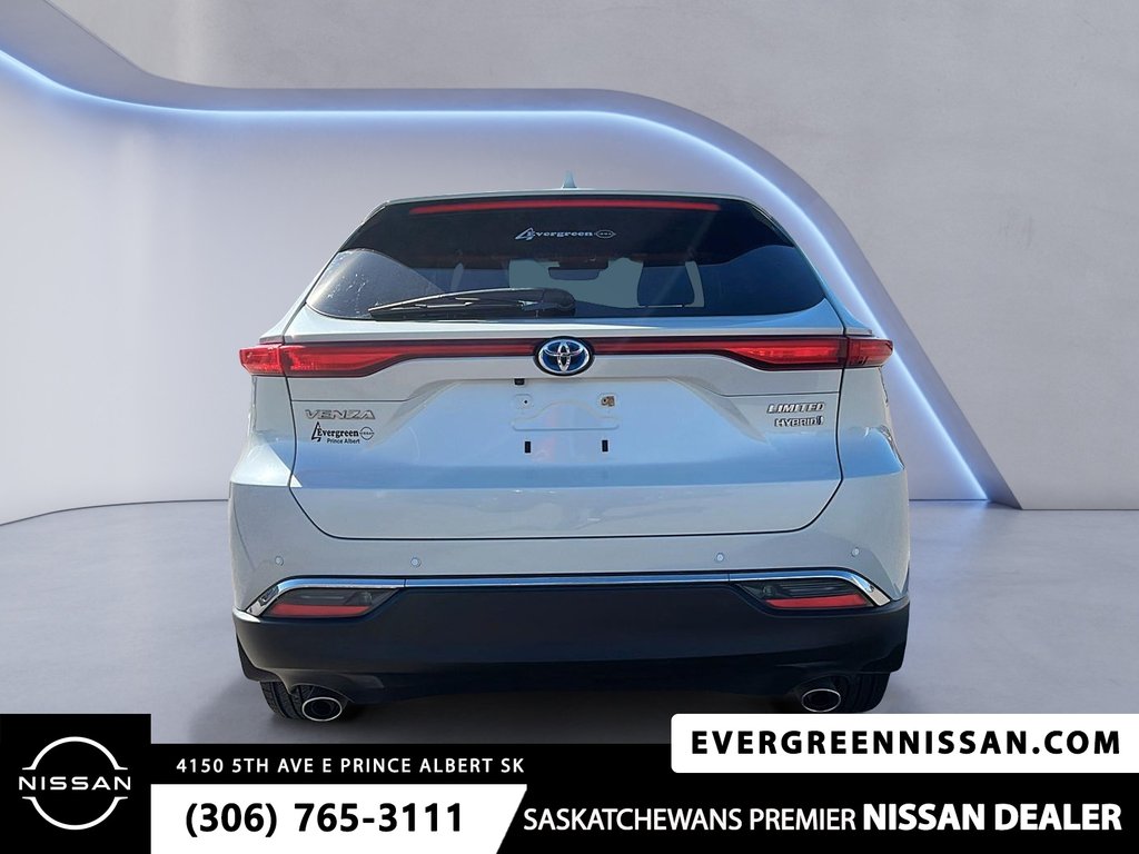 2021 Toyota Venza LE in Prince Albert, Saskatchewan - 6 - w1024h768px