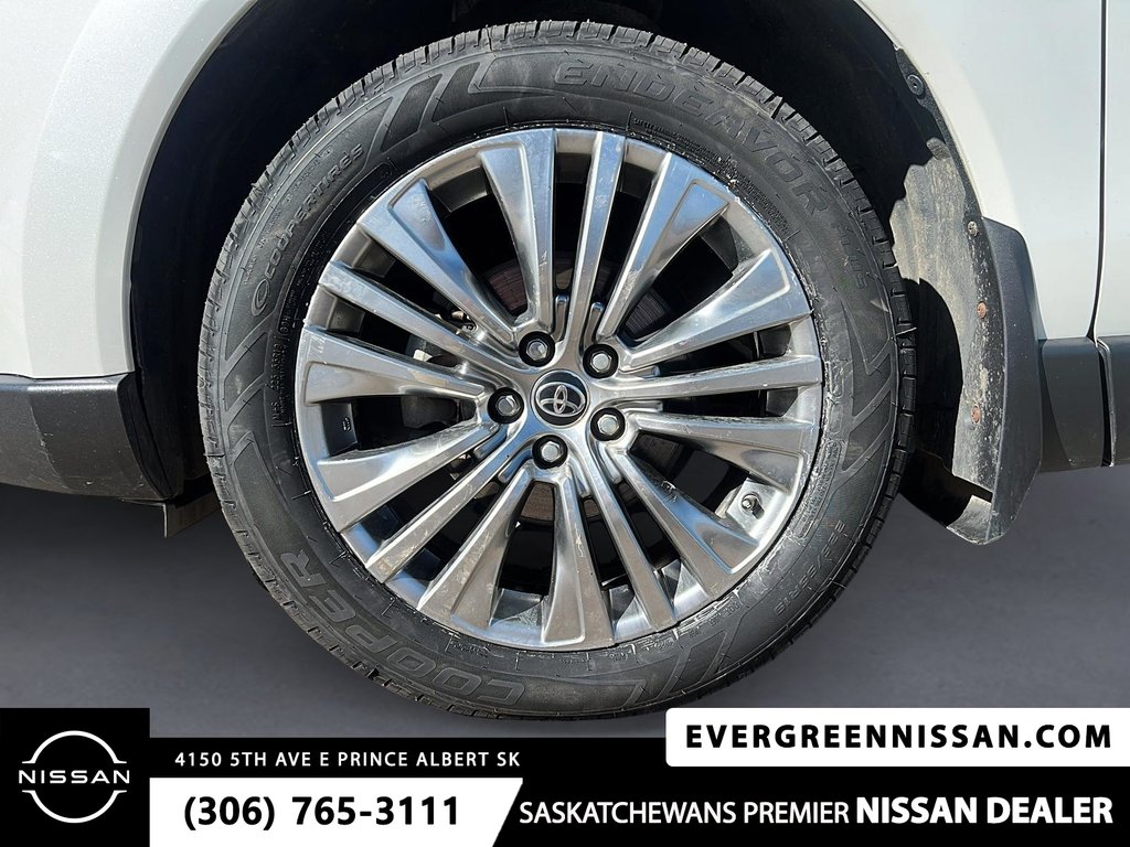 2021 Toyota Venza LE in Prince Albert, Saskatchewan - 10 - w1024h768px
