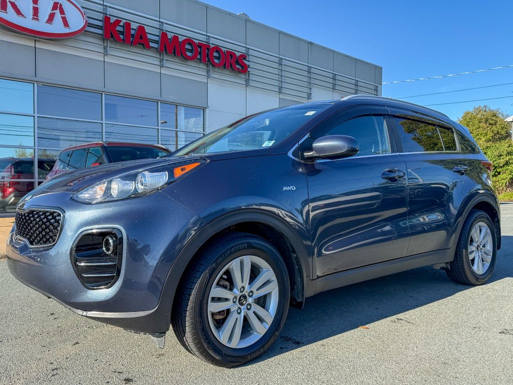 Kia Sportage LX | Cam | USB | HtdSeats | Bluetooth | Keyless 2017 à Amherst, Nouvelle-Écosse - 2 - w1024h768px