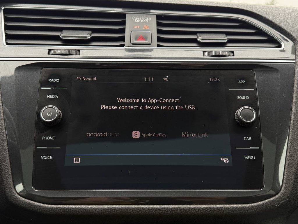 Volkswagen Tiguan Comfortline | Leather | Cam | USB | XM | Bluetooth 2018 à Hebbville, Nouvelle-Écosse - 20 - w1024h768px
