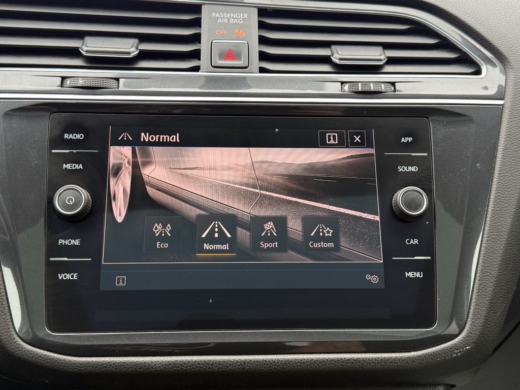 Volkswagen Tiguan Comfortline | Leather | Cam | USB | XM | Bluetooth 2018 à Hebbville, Nouvelle-Écosse - 21 - w1024h768px
