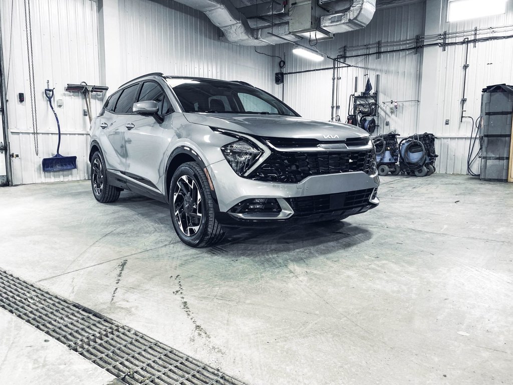 Kia Sportage Ex 2023 à Rimouski, Québec - 1 - w1024h768px