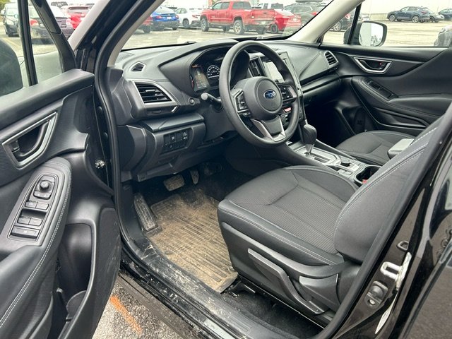 2021  Forester BASE 2.5 in Rimouski, Quebec - 6 - w1024h768px