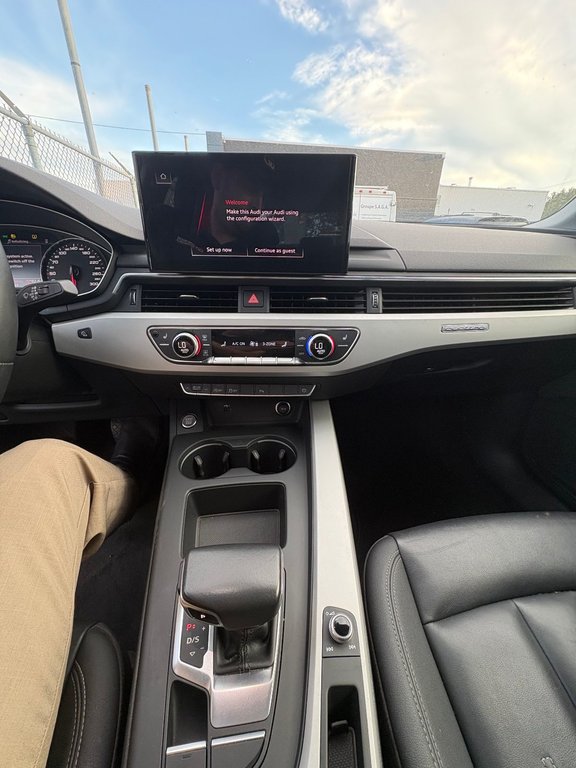 2023 Audi A4 Sedan Komfort in Pointe-Aux-Trembles, Quebec - 7 - w1024h768px
