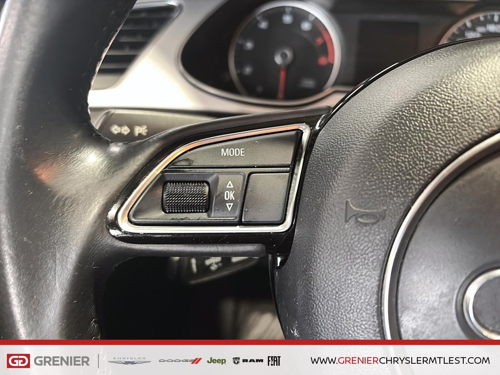 Audi A4 KOMFORT PLUS + AWD + CUIR + TOIT OUVRANT 2016 à Pointe-Aux-Trembles, Québec - 11 - w1024h768px
