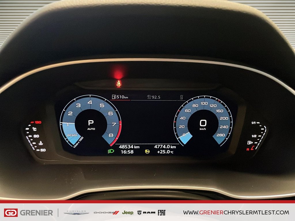 2024 Audi Q3 PROGRESSIV AWD + TOIT OUVRANT PANO in Pointe-Aux-Trembles, Quebec - 12 - w1024h768px