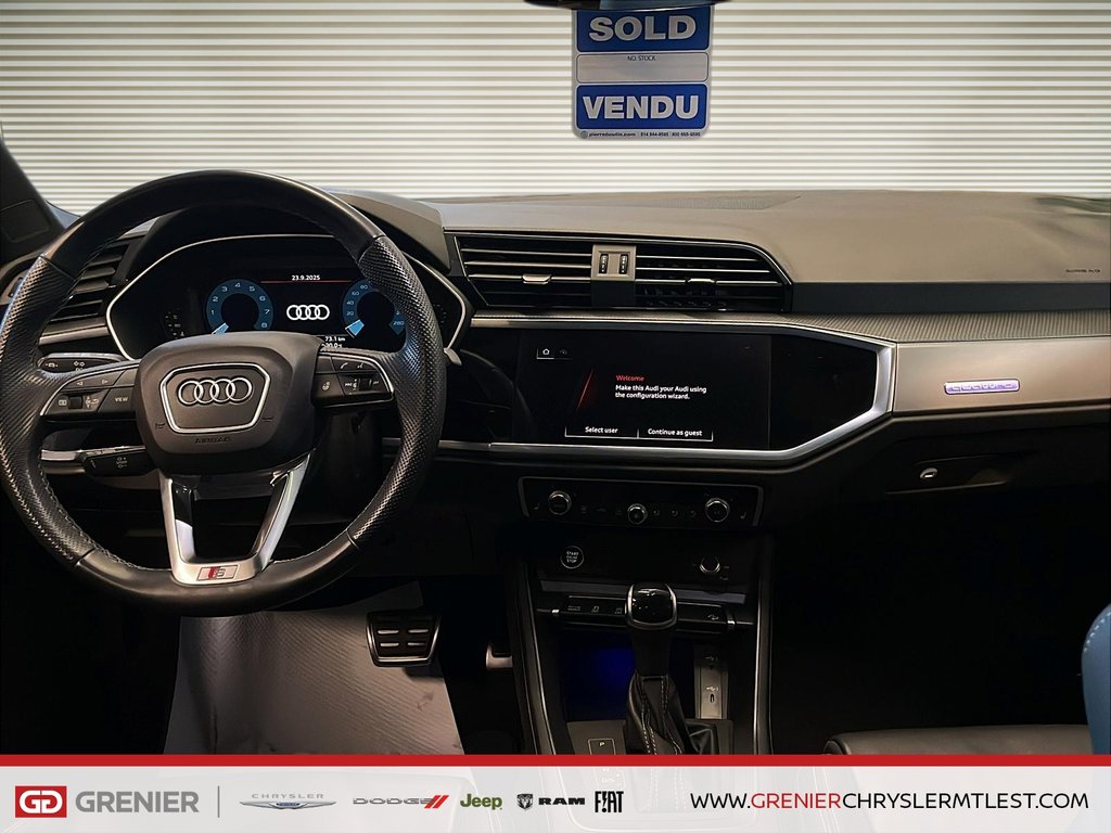 2024 Audi Q3 PROGRESSIV + AWD + TOIT OUVRANT PANO in Pointe-Aux-Trembles, Quebec - 9 - w1024h768px