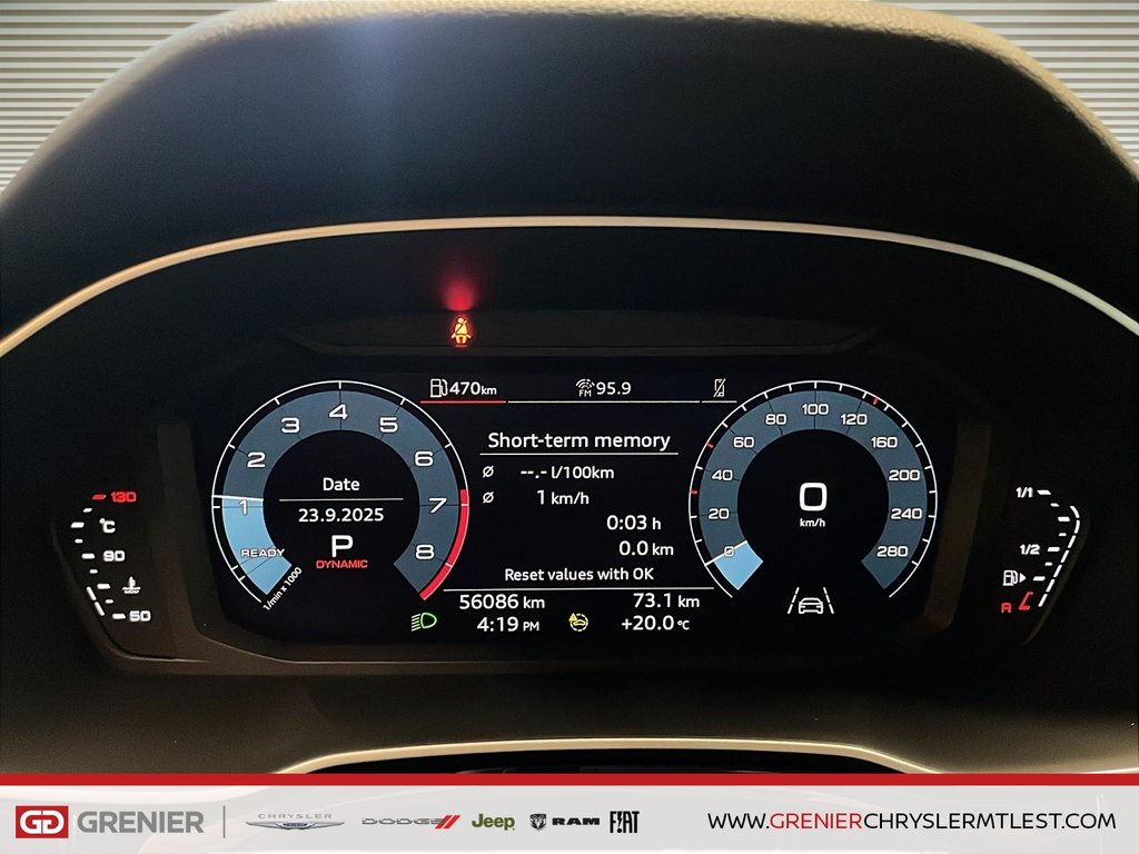 2024 Audi Q3 PROGRESSIV + AWD + TOIT OUVRANT PANO in Pointe-Aux-Trembles, Quebec - 11 - w1024h768px