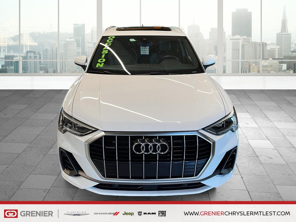 2024 Audi Q3 PROGRESSIV + AWD + TOIT OUVRANT PANO in Pointe-Aux-Trembles, Quebec - 2 - w1024h768px
