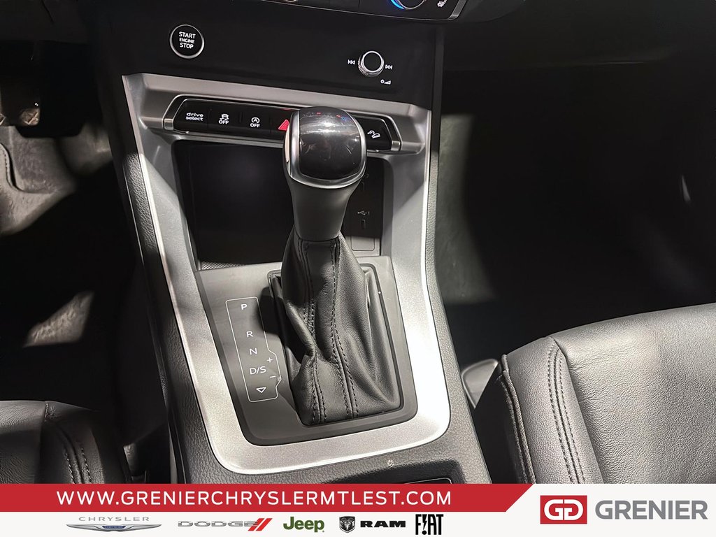 2025 Audi Q3 KOMFORT + AWD + TOIT OUVRANT PANO in Pointe-Aux-Trembles, Quebec - 13 - w1024h768px
