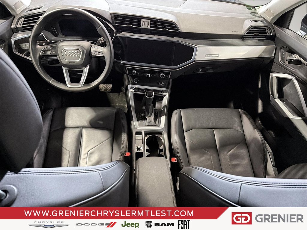 2025 Audi Q3 KOMFORT + AWD + TOIT OUVRANT PANO in Pointe-Aux-Trembles, Quebec - 8 - w1024h768px