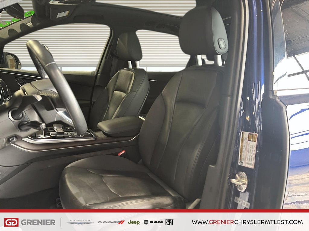 Audi Q7 PROGRESSIV + AWD + TOIT OUVRANT PANO 2021 à Pointe-Aux-Trembles, Québec - 7 - w1024h768px