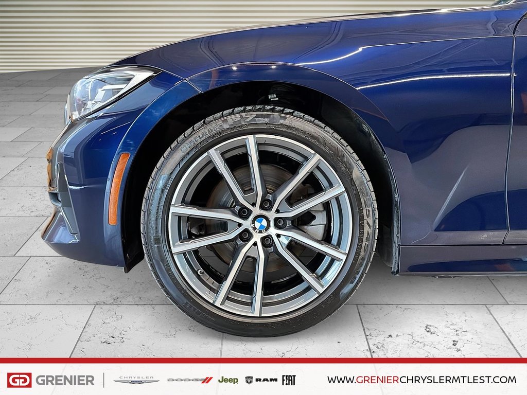 2019 BMW 3 Series 330i xDRIVE + AWD + CUIR + CARPLAY in Pointe-Aux-Trembles, Quebec - 9 - w1024h768px