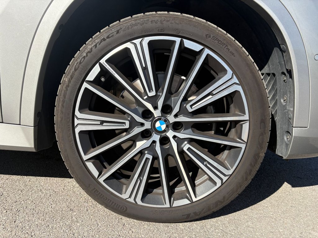 BMW X1 xDrive28i 2023 à Pointe-Aux-Trembles, Québec - 9 - w1024h768px