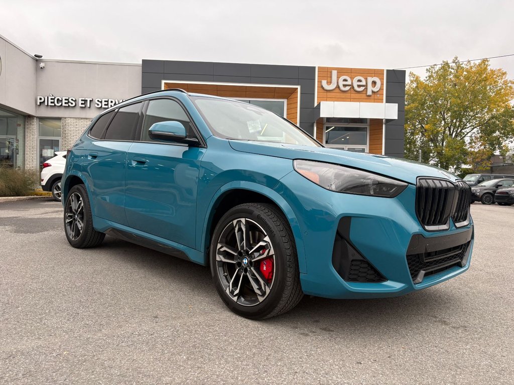 BMW X1 xDrive28i M SPORT 2025 à Pointe-Aux-Trembles, Québec - 3 - w1024h768px