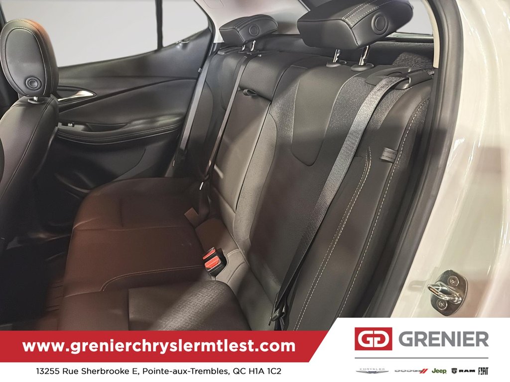 Buick Encore GX SELECT ST 2023 à Pointe-Aux-Trembles, Québec - 9 - w1024h768px