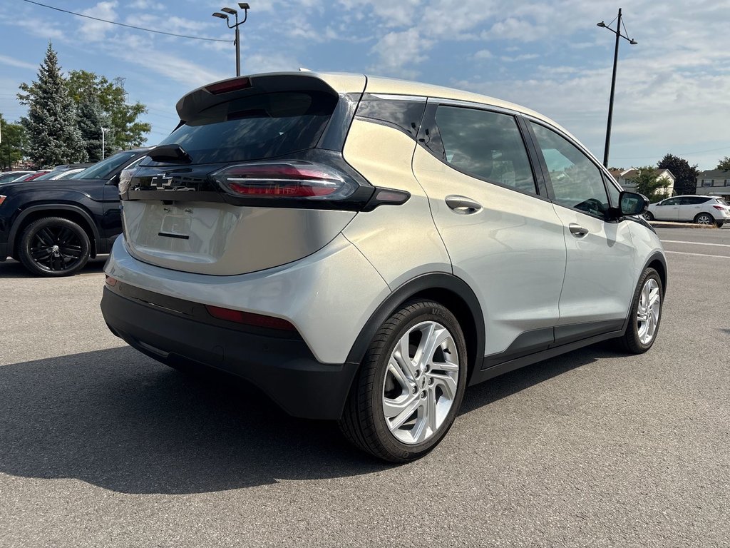 Chevrolet Bolt EV 1LT 2023 à Pointe-Aux-Trembles, Québec - 7 - w1024h768px